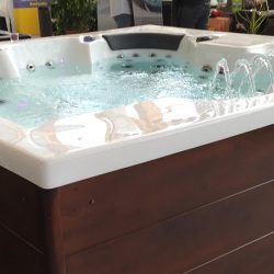 hot-tub-installer-nottingham